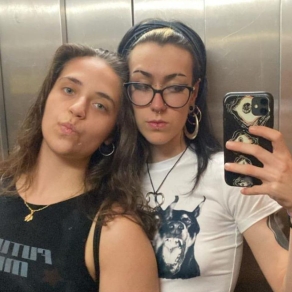 Laura y Ana